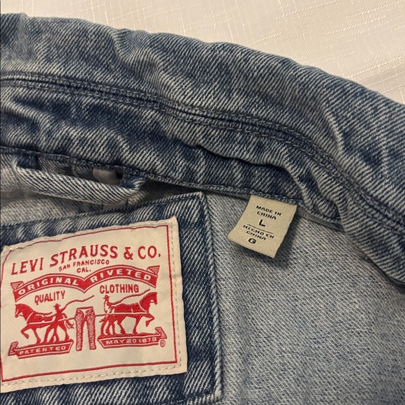 VTG Levi's Denim Blazer SZ L tailored denim jacket structured light wash casual - Picture 3 of 11